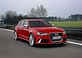 Nell’Audi RS 6 Avant il fiore all’occhiello è indubbiamente il motore 4.0 TFSI, un esempio della strategia Audi orientata al downsizing.