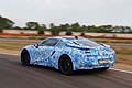 Il sistema ibrido plug-in è composto da un compatto motore a benzina a tre cilindri equipaggiato con la tecnologia BMW TwinPower Turbo, da un elettromotore e da una batteria agli ioni di litio.