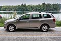 Le generose dimensioni esterne (4,49 m di lunghezza) annunciano una capacità di carico da primato. L’auto offre un volume di vano bagagli di 573 litri in configurazione 5 posti e la possibilità di trasportare oggetti fino a 2,7 m di lunghezza.