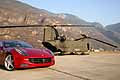 Ferrari FF alla base del 4° Reggimento Altair di Bolzano dell'aviazione dell'Esercito Italiano con il CH-47 Chinook del 1° Reggimento Antares di Viterbo