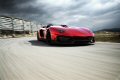 La base tecnica dell’Aventador J deriva dal nuovo modello 12 cilindri Lamborghini Aventador LP 700-4, che al suo debutto nel 2011 ha affascinato il pubblico