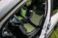 Navara EnGuard Concept è equipaggiato con il sistema di navigazione satellitare NissanConnect e il sistema di telecamere Nissan Around View Monitor. 