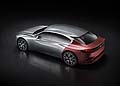 Peugeot Exalt offre anche un'eccezionale versatilità. Il bagagliaio funziona con un innovativo meccanismo a pantografo. Questa disposizione consente la massima apertura.