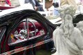 L'automobile è stata dotata di un motore sei cilindri, abbinato ad un cambio manuale a quattro velocità.