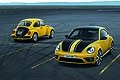 A differenza del vecchio Maggiolino, la Beetle GSR può essere ordinata anche in Grigio Platino/Nero. 