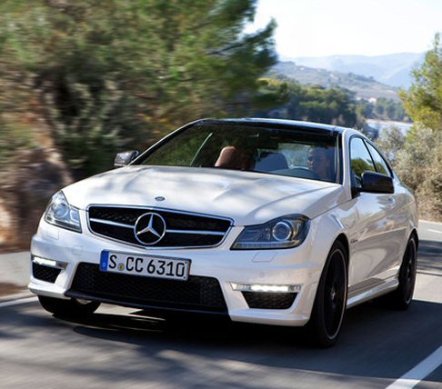 Mercedes-Benz C63 AMG Coupè