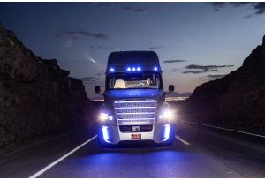 Freightliner Inspiration Truck, il primo truck a guida automatica Freightliner Inspiration Truck, il primo truck a guida automatica