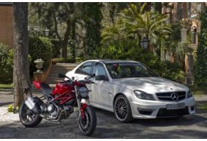 Mercedes C 63 AMG e Ducati Monster 1100 EVO insieme per un’anteprima Italiana Mercedes C 63 AMG e Ducati Monster 1100 EVO insieme per un’anteprima Italiana