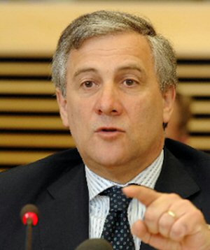 UE: piano strategico per la mobilità sostenibile UE: piano strategico per la mobilità sostenibile