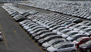 Italia: auto sempre più anziane Italia: auto sempre più anziane