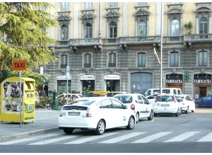 Milano, l´amministrazione usa il car sharing al posto delle auto blu