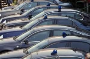 Auto blu: numeri in calo nel 2012