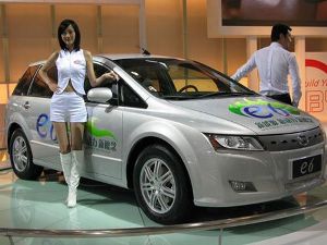 Arrivano le auto elettriche e a metano Arrivano le auto elettriche e a metano