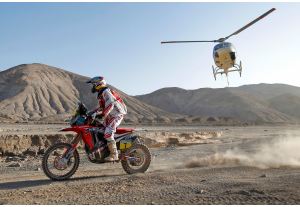 Dakar stage 9: Marc Coma allunga, incalza Peterhansel per le auto Dakar stage 9: Marc Coma allunga, incalza Peterhansel per le auto