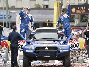 Dakar, tredicesima tappa: Al-Attiyah e Sainz, sprint finale Dakar, tredicesima tappa: Al-Attiyah e Sainz, sprint finale