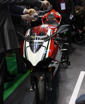 Motor Show di Bologna: svelata la Ducati 1199 Panigale Motor Show di Bologna: svelata la Ducati 1199 Panigale
