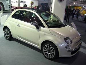 Entro Natale la Fiat 500 sbarcherà negli USA Entro Natale la Fiat 500 sbarcherà negli USA