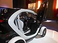 Renault Twizy piccolo “tandem” a due posti che è in testa alle vendite italiane dei veicoli elettrici con 1421 esemplari commercializzati