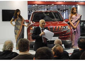 Bologna Motor Show: anteprima europea per Mahindra XUV500