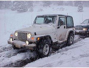 Grandi problemi causati dalla neve all´aeroporto di Bologna Grandi problemi causati dalla neve all´aeroporto di Bologna