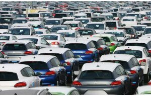Mercato auto, alle spalle un amaro 2012 