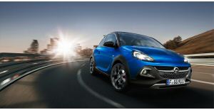 Opel Adam Rocks S, senso di libertà Opel Adam Rocks S, senso di libertÃ