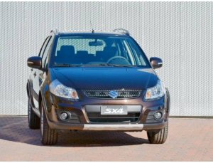 Suzuki SX4 Evolution, prezzi e dotazioni Suzuki SX4 Evolution, prezzi e dotazioni