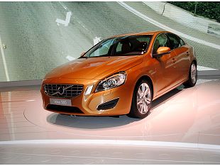 Volvo S60 listini ufficiali si parte da € 32.900 Volvo S60 listini ufficiali si parte da € 32.900