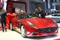 La Ferrari California T offe tante innovazioni in grado di accontentare anche i clienti più esigenti in termini di divertimento di guida,ma che non intendono rinunciare al comfort tipico di una Grand Tourer.