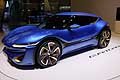 L’auto utilizza quattro motori elettrici da 25kW e sfrutta la trazione integrale con torque vectoring erogando una potenza complessiva di 136 CV.