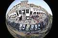 Panoramica dall´alto delle vetture che partecipano alla 1000 Miglia 2011