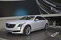La berlina premium Cadillac CT6 sfila sulla passerella di New York e propone una ottima integrazione tra le nuove tecnologie sviluppate per ottenere prestazioni brillanti, efficienza e agilità. 