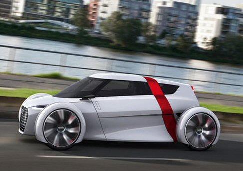 Audi - Audi Urban Concept Sportback immagine del profilo laterale width=