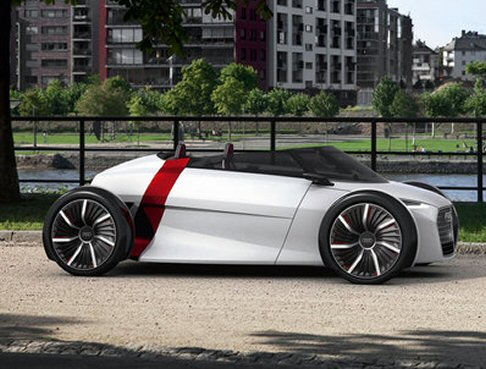 Audi - Audi Urban Concept versione spider priva di portiere width=