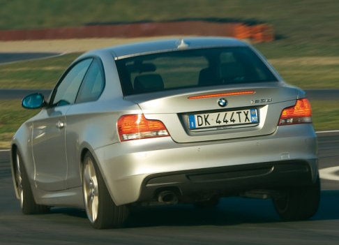 BMW 123d Coupè DPF MSport