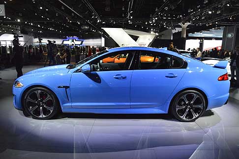 Jaguar XFR-S 
