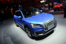 Audi Q2 L 30 e-tron