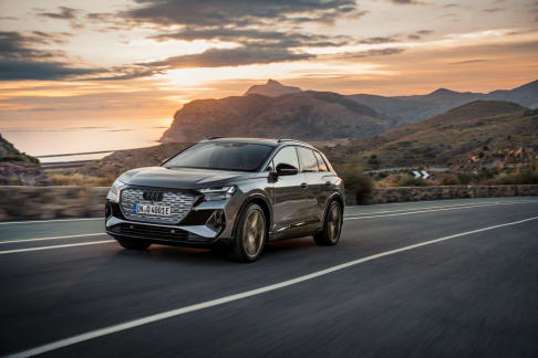 Audi Q4 50 e-tron quattro 