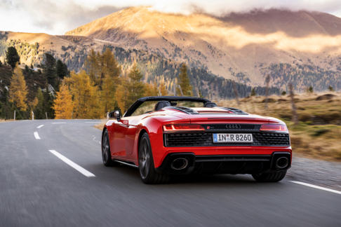 Audi R8 V10 RWD
