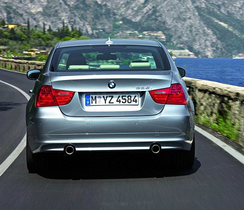 BMW Nuova Serie 3