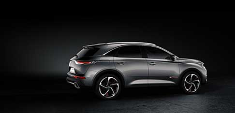 DS Automobiles 7 Crossback La Première