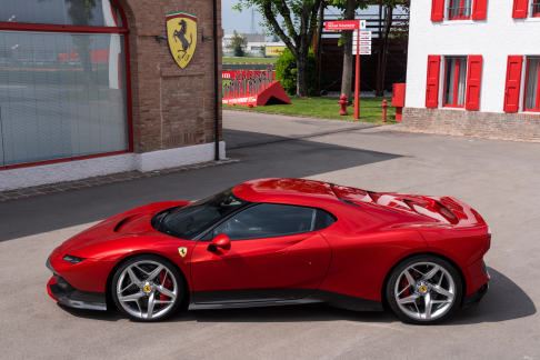 Ferrari SP 38