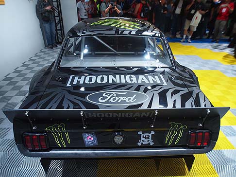 Ford Mustang Gymkana Seven