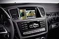 Mercedes-Benz GL Class interni con display centrale sul cruscotto