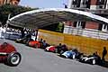 Panoramica monoposto d'epoca di Formula 1 e Formula 2 nell'area paddock