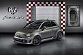 Ispirata alle tendenze più recenti, la Abarth 695 Hype si rivolge ai più giovani. All’esterno spicca la livrea bicolore con la parte inferiore in Grigio Record Opaco e superiore in Verde Opaco.