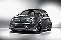 Il carnet delle novità include anche una Abarth 695 Edizione Maserati , proposta nella tinta Grigio Record e realizzata in una serie limitata di soli 49 esemplari.