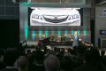 La RLX offre anche sistemi di sicurezza come il Lane Keeping Assist, il Lane Departure Warning, il Forward Collision Warning, l’Adaptive Cruise Control con Low-Speed Follow.