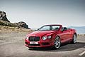 Offerta nelle versioni coupè e cabriolet, la lussuosa Bentley Continental GT V8 S, accresce il piacere di guida della gamma Continental grazie all’impiego di nuove soluzioni meccaniche, esaltate da nuove caratteristiche di design.