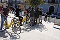 Bike Sharing il sindaco Squicciarini di Acquaviva delle Fonti in bicicletta